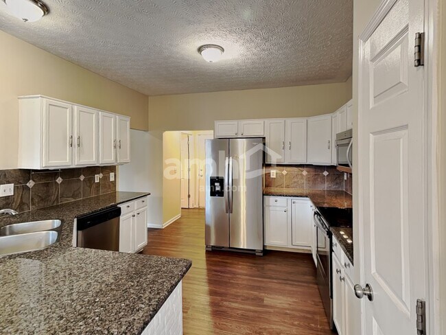 Photo - 742 Keltoncrest Dr