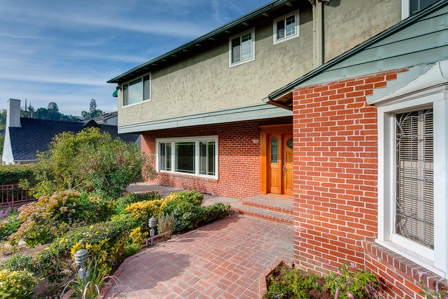 Photo - 4225 Dundee Dr