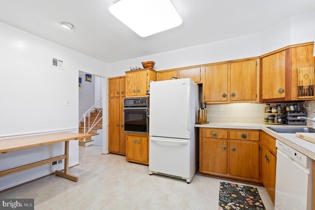 Photo - 8504 Sundale Dr