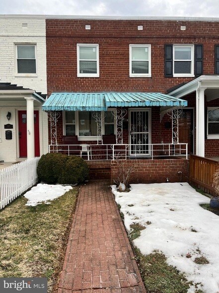 Photo - 525 E Duncan Ave