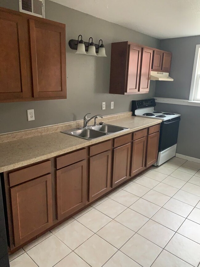 Photo - Ground Floor 2 BR Unit 125 Western Ave - Apt 1