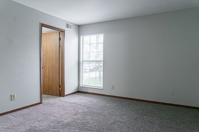 Marblehead - Bedroom 1
