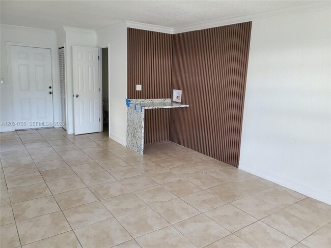 Photo - 1300 Moffett St Unit 106