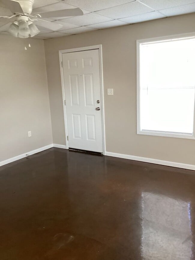 Photo - 135 Eureka Dr Unit 135 Eureka Dr. Apt A