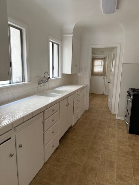 Photo - 5742 Campo Walk Unit 5742