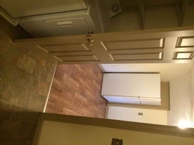 Photo - 356 Arch St Unit 356 1/2