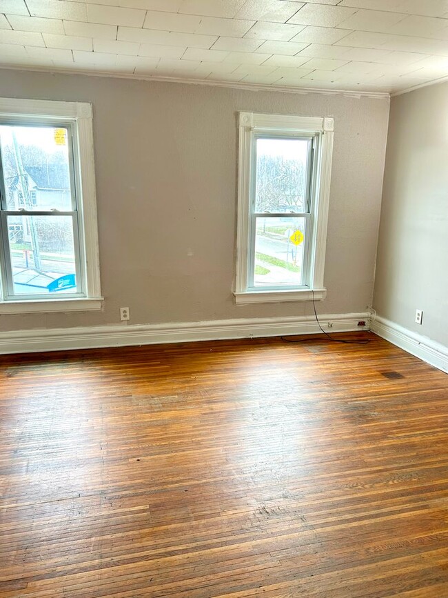 Photo - 572-574-574 Seward St Unit 574 Seward