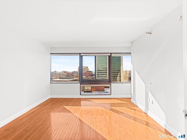 Photo - 127 Greyrock Pl Unit 1103