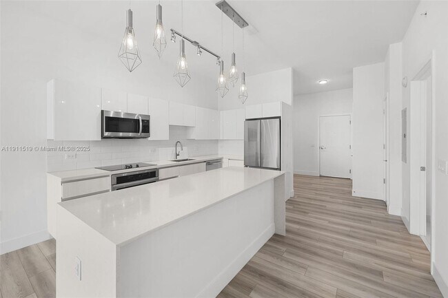 Photo - 101 Diplomat Pkwy Apartment Unit 605