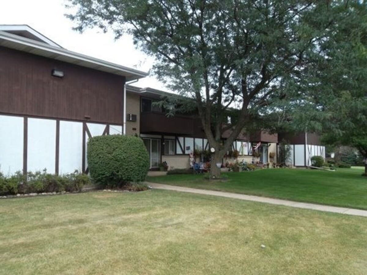 Photo - 2111 Refset Drive
