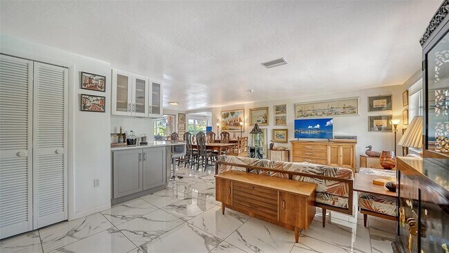 Photo - 641 Coral Dr
