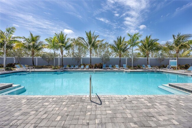 Building Photo - 2603 Seychelles Cir Unit 1505