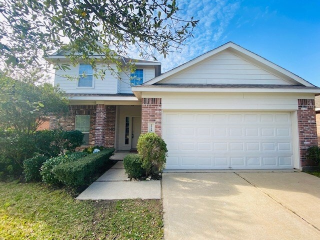 Building Photo - 2018 Running Brook Ln