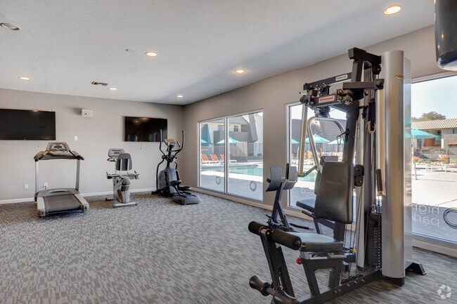 Fitness Center - Highland Park