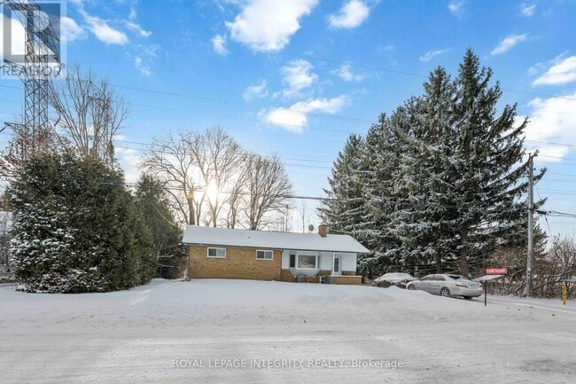 Photo - 35 Sherry Ln