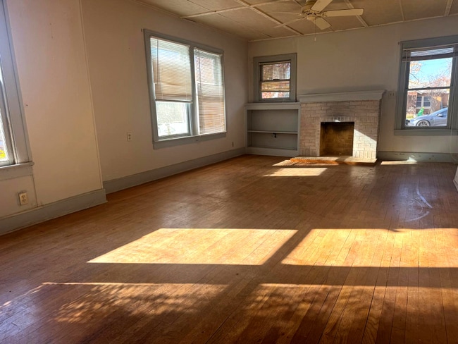 Photo - 2309 Houston St