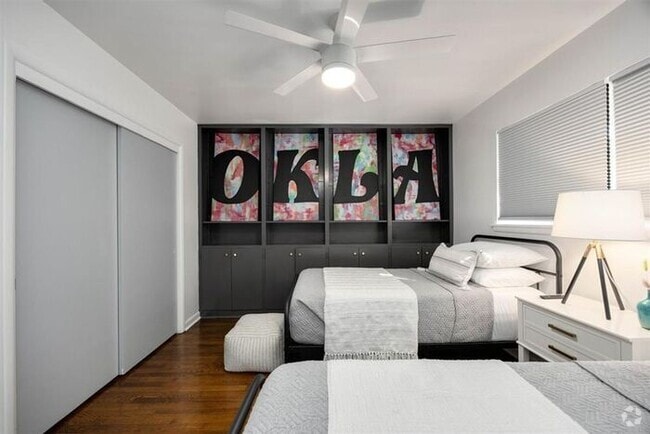 Building Photo - Stunning Renovated 3-Bedroom Home for Lease