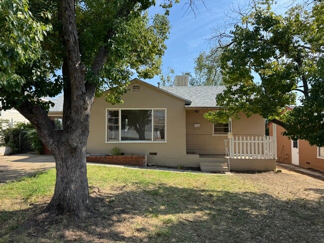 Building Photo - 3471 Stauss Ave Rental