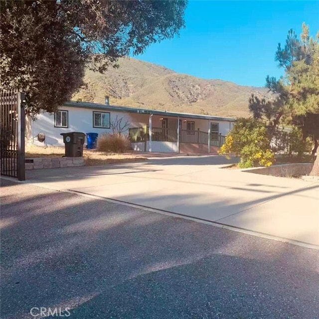 Building Photo - 1053 Deercrest Dr