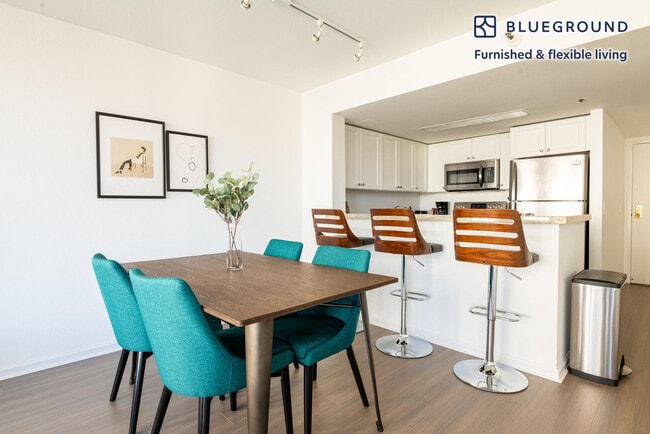 Photo - 2 Townsend St Unit FL9-ID1664