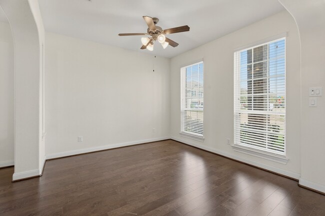 Photo - 2202 Lago Canyon Ct