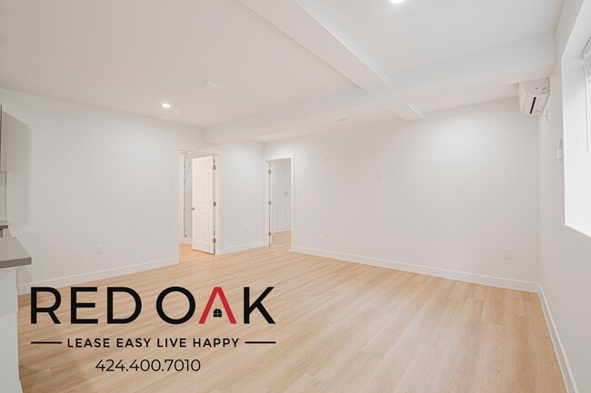 Photo - 6738 Independence Ave Unit A2