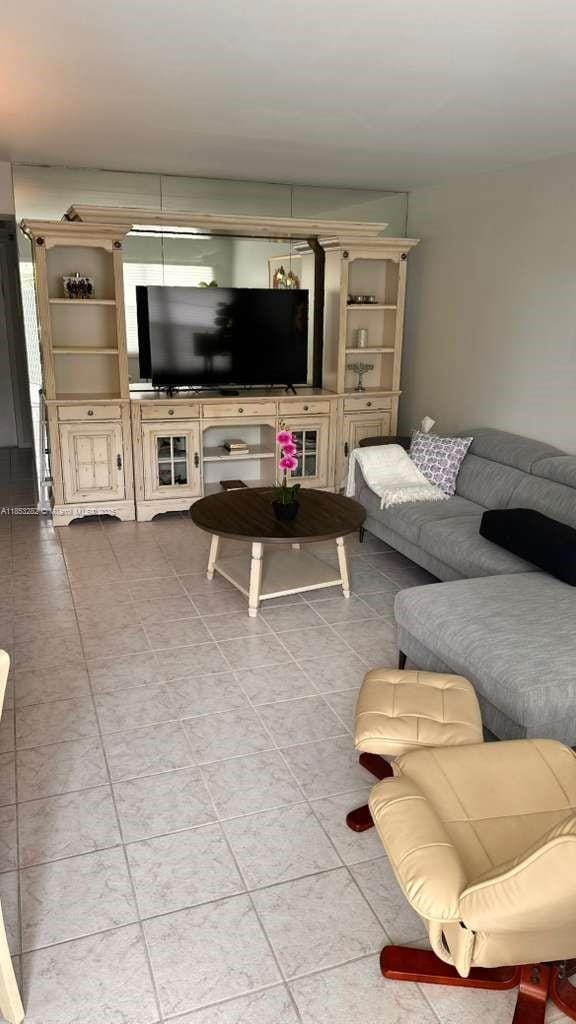 Photo - 4050 Ainslie Dr Unit 4050