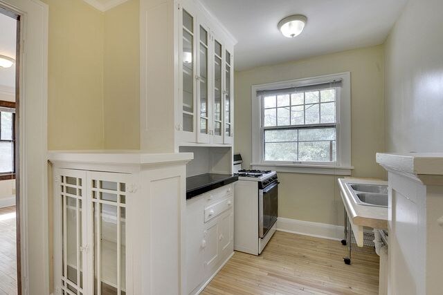 Photo - 1160 Grand Ave Unidad A