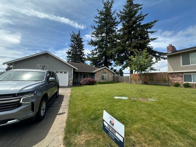 3 Bed 2.5 Bath Home in Lynden with Garage - 3 Bed 2.5 Bath Home in Lynden with Garage