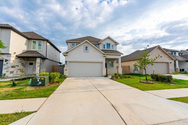 Building Photo - Beautiful 4 Bedroom, 2.5 Bathroom home in Manor!!!