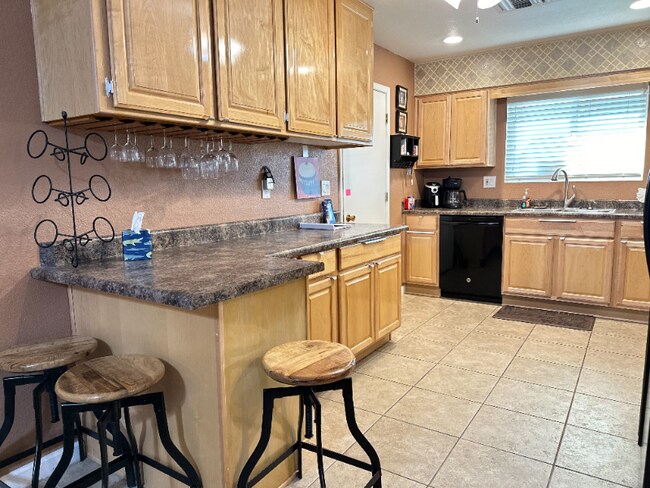 Photo - 15605 N 105th Dr