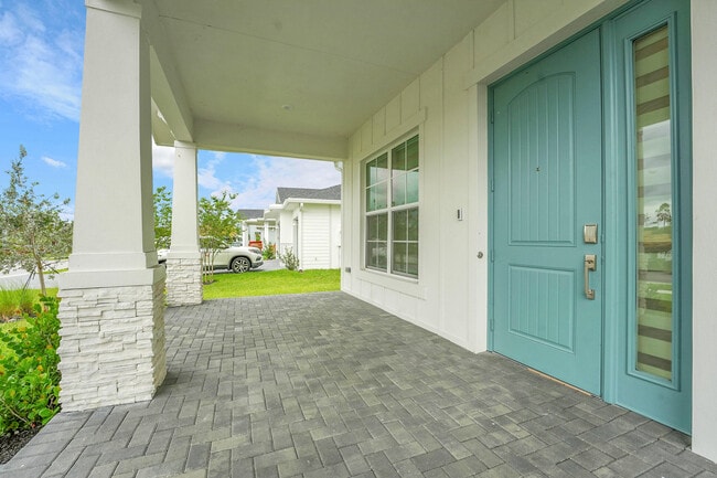 Photo - 601 Hookline Cir