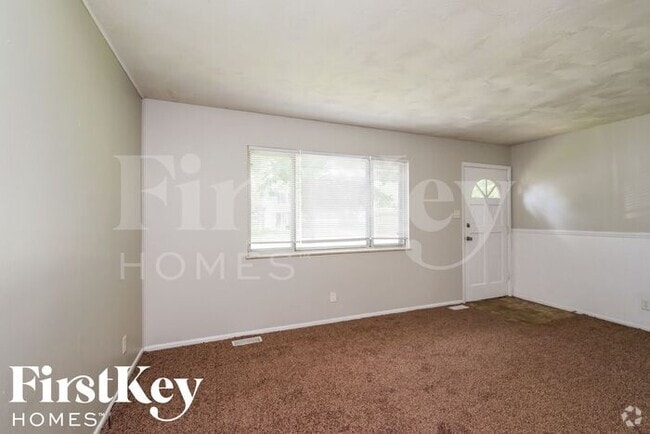 Building Photo - 38 Crestview Dr Rental