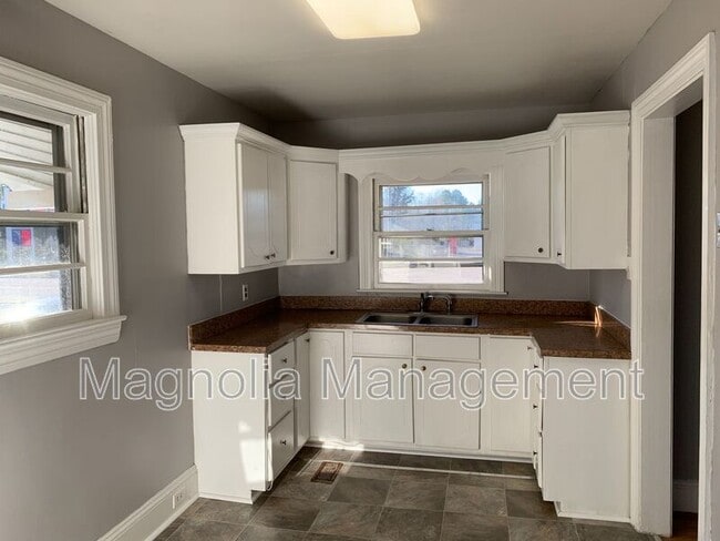 Photo - 1212 Dabney Dr