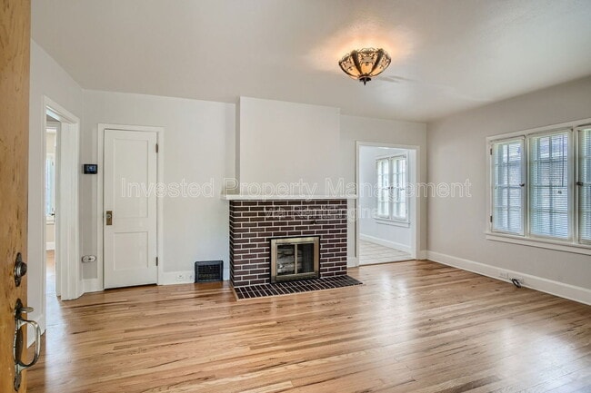Photo - 384 N Ogden St