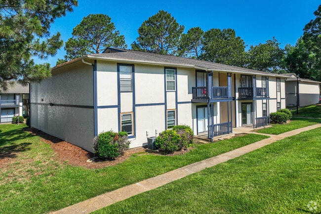 Royal Oak Apartments