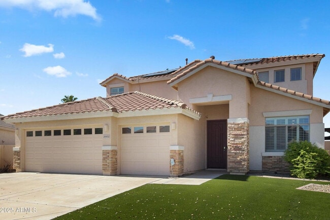 Building Photo - 20652 N Donithan Way