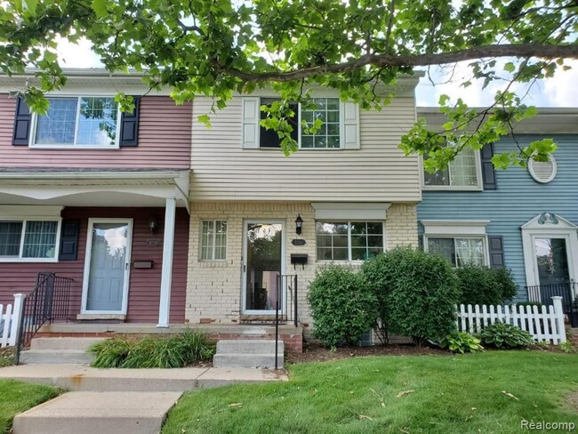 Photo - 32212 W 12 Mile Rd Condo Unit 3