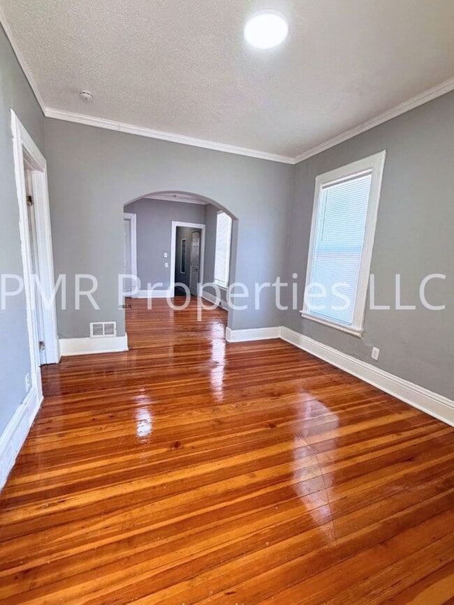 Photo - 5922 N 28th Ave