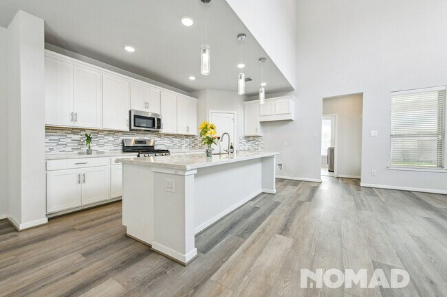 Photo - 9215 Lair Cove Dr