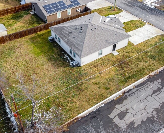 Photo - Elevate Your Living Experience, 3BR/2BA Duplex in Killeen!