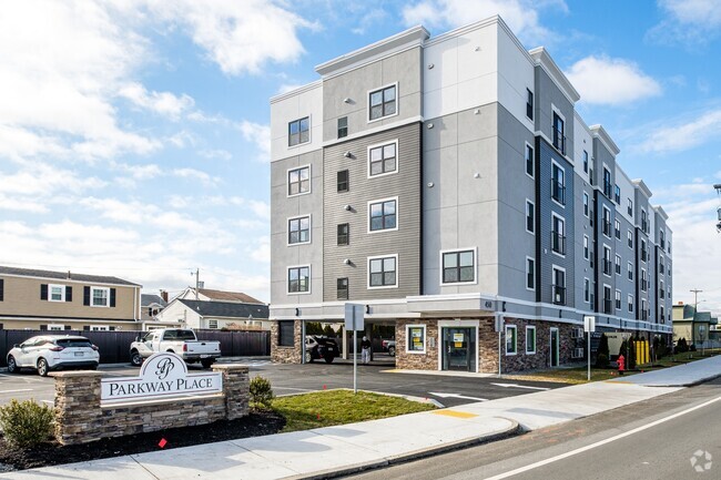 Building Photo - 450 American Legion Hwy Rental