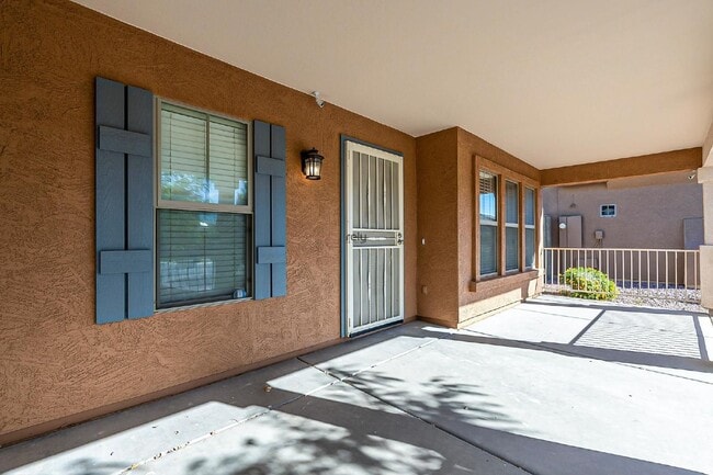 Photo - 11570 W Yuma St