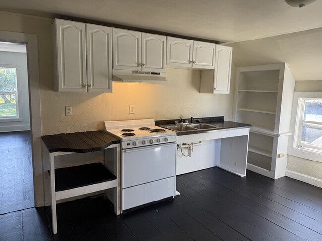 Photo - 1271 Cherry St