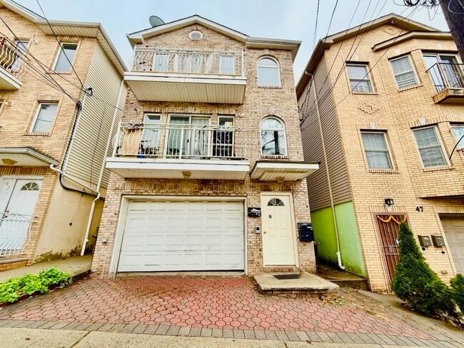 Photo - 45 Terhune Ave