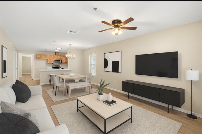 Photo - 7307 Thannas Way