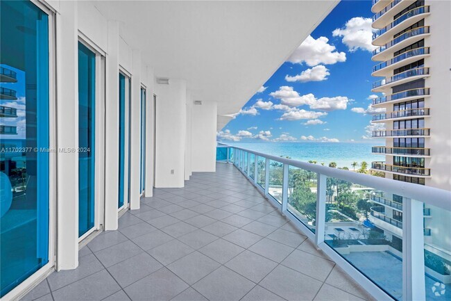 Building Photo - 10101 Collins Ave Unit 7D Rental