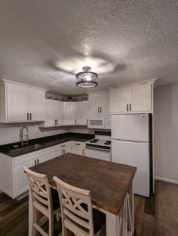 Building Photo - 3391 E Heyward Ct