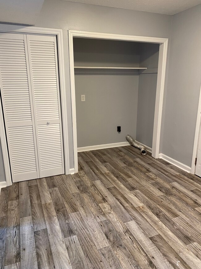 Photo - 738 Flint Ridge Dr