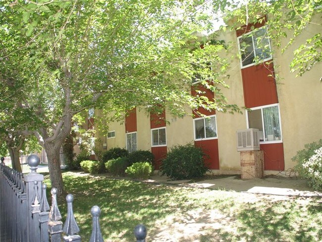 Photo - 222 E Avenue Q7